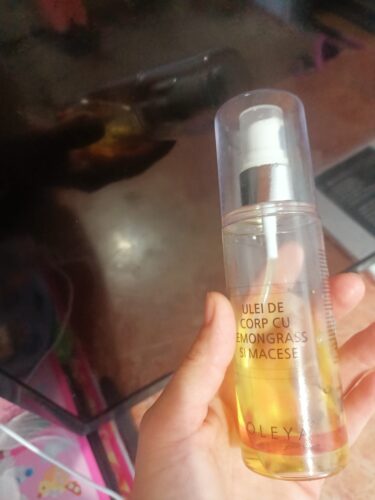 Cellulite Firm & Control - Ulei anticelulitic cu Lemongrass, Grapefruit si Macese photo review